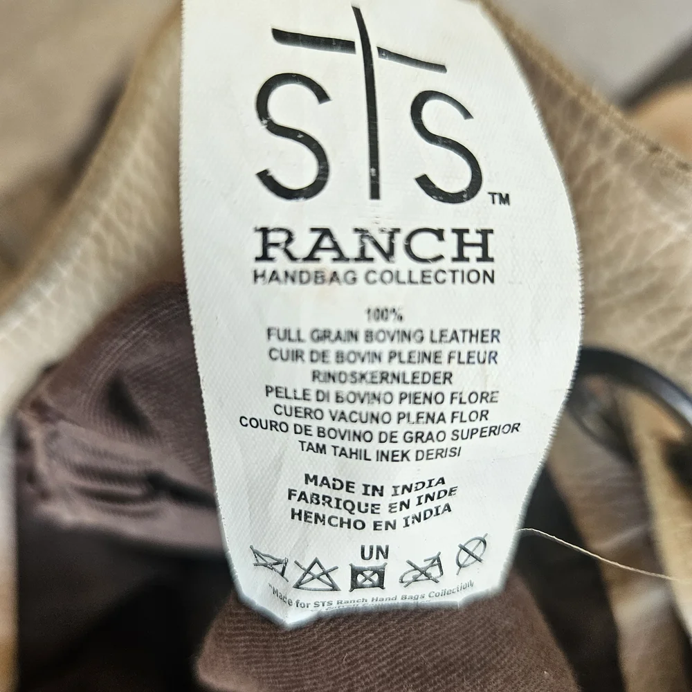 STS RANCHWEAR conceal Carry Elegant Cream Crossbody Bag with Fringe - Picture 7 of 17